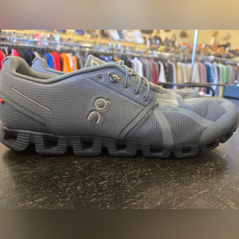 OC Sneakers, grey, size 14